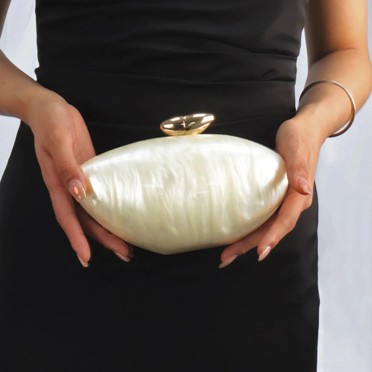 Trendy Women Shell Shape Acrylic Clutch Metallic Buckle Evening Purses Shiny Marble Egg Bag Wedding Prom Handbag