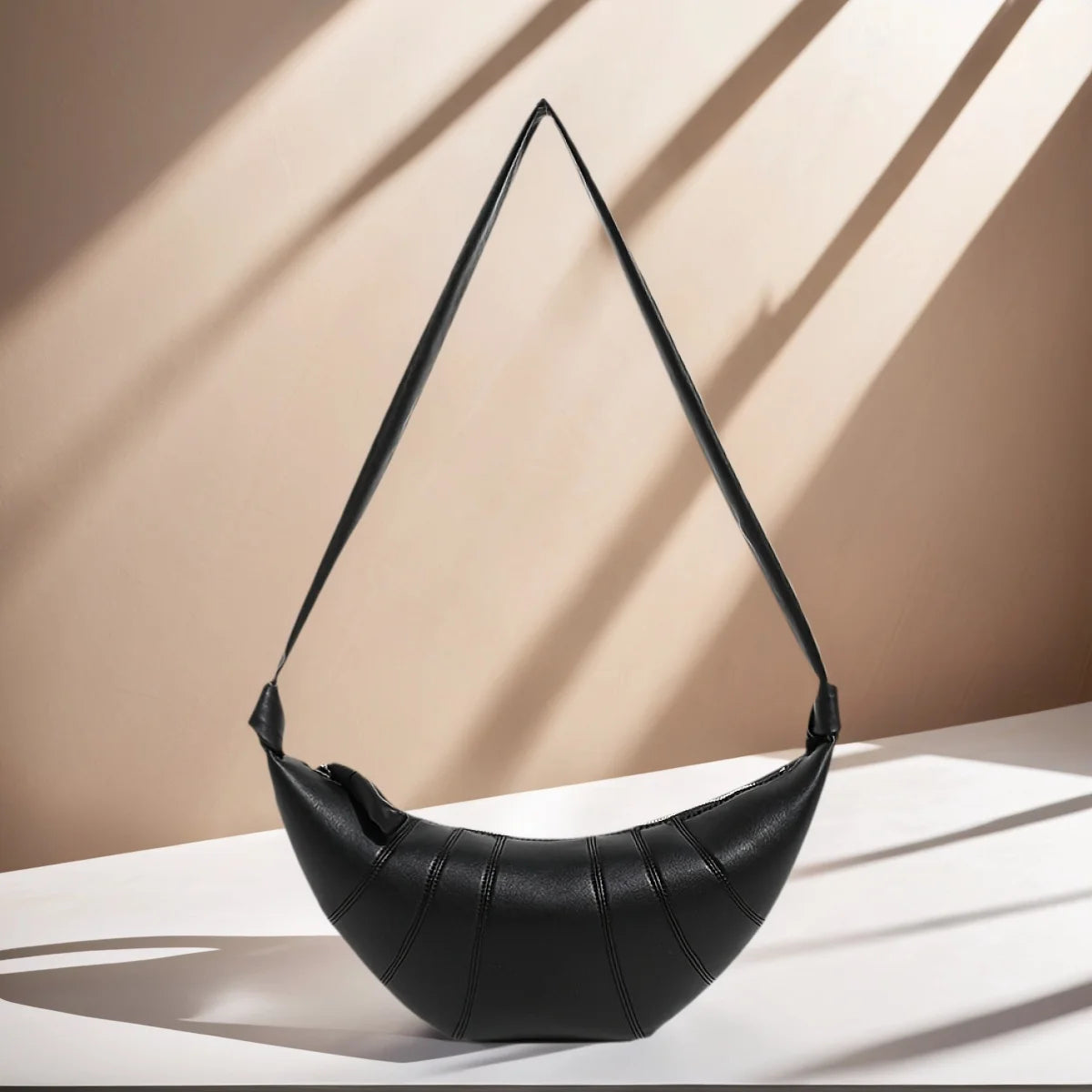 Casual Women Half Moon Faux Leather Shoulder Bag Large Capacity Crossbody Purse Handbag for Shopping Party