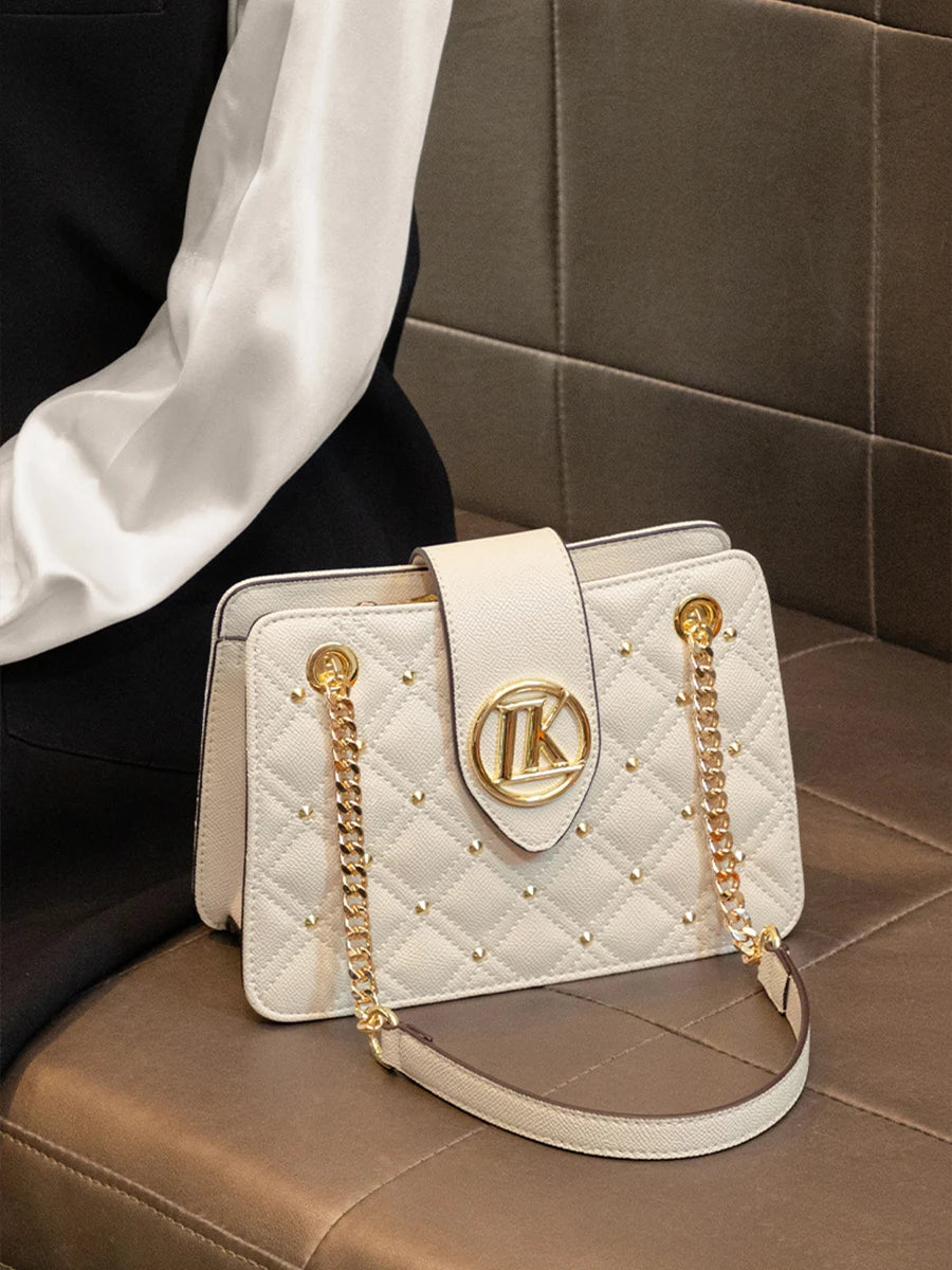 2023 new small square bag advanced sense one shoulder hand diamond check bag