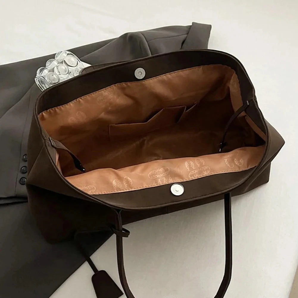 Women's Suede Shoulder Bag Large Capacity Tote Bag Stylish Commuter Handbag