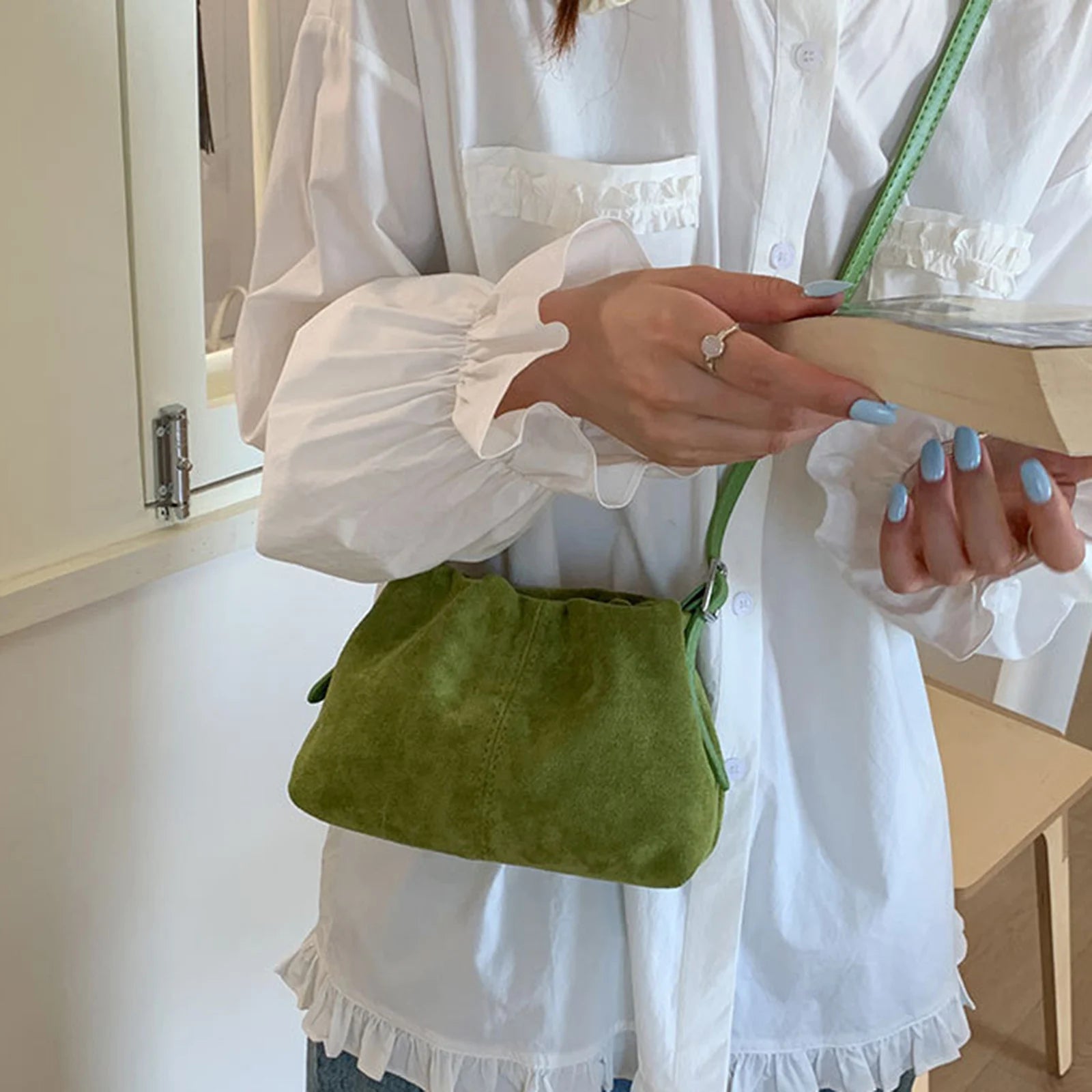 PU Shoulder Bag Solid Color Tote Handbag Lightweight Crossbody Bag Drawstring for Women Daily Use Special Occasion